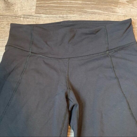 Lululemon Black Size 6 Gather and Crow Crop Leggings - Picture 2 of 13